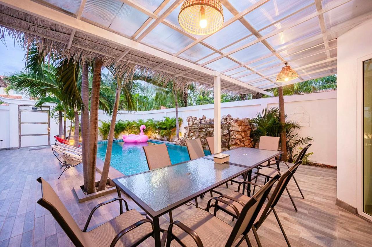 Majestic Residence Pool Villa 4 Bedrooms Private Beach Pattaya Exterior foto
