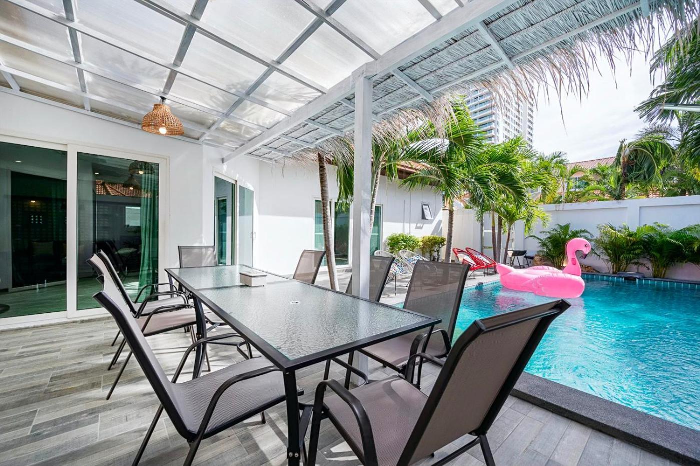 Majestic Residence Pool Villa 4 Bedrooms Private Beach Pattaya Exterior foto