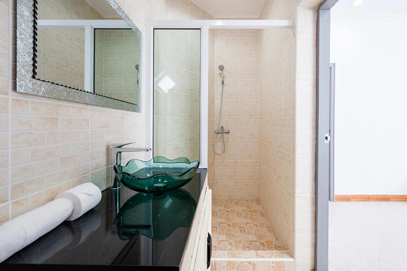 Majestic Residence Pool Villa 4 Bedrooms Private Beach Pattaya Exterior foto