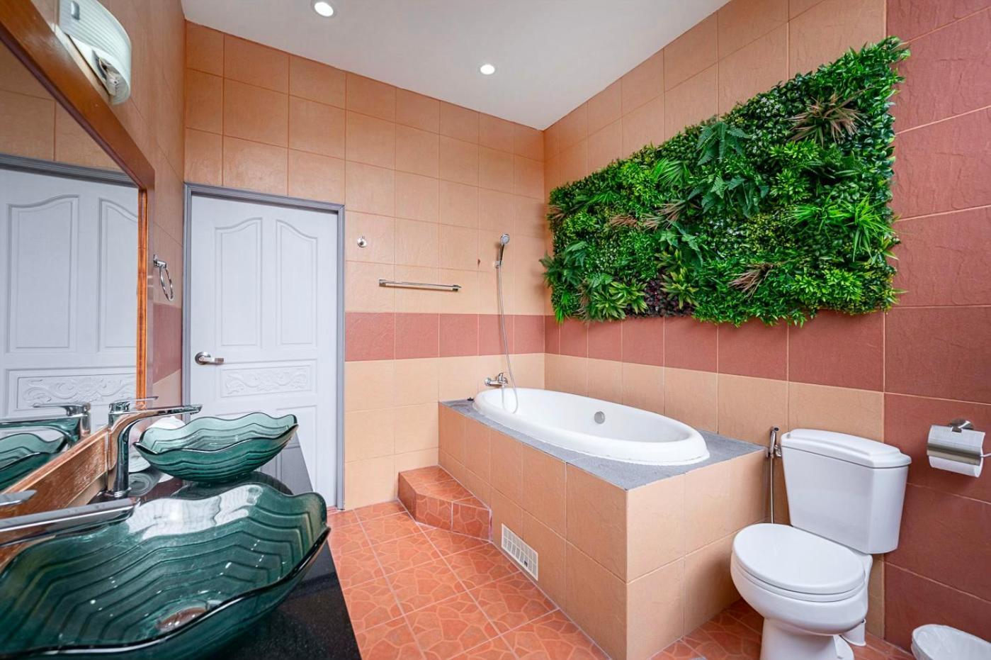 Majestic Residence Pool Villa 4 Bedrooms Private Beach Pattaya Exterior foto